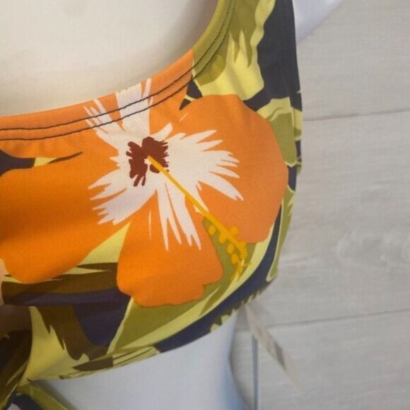 Beach‎ Betty By Miracle Brands Slimming Control Navy Tie Front Floral Bikini - Picture 7 of 7